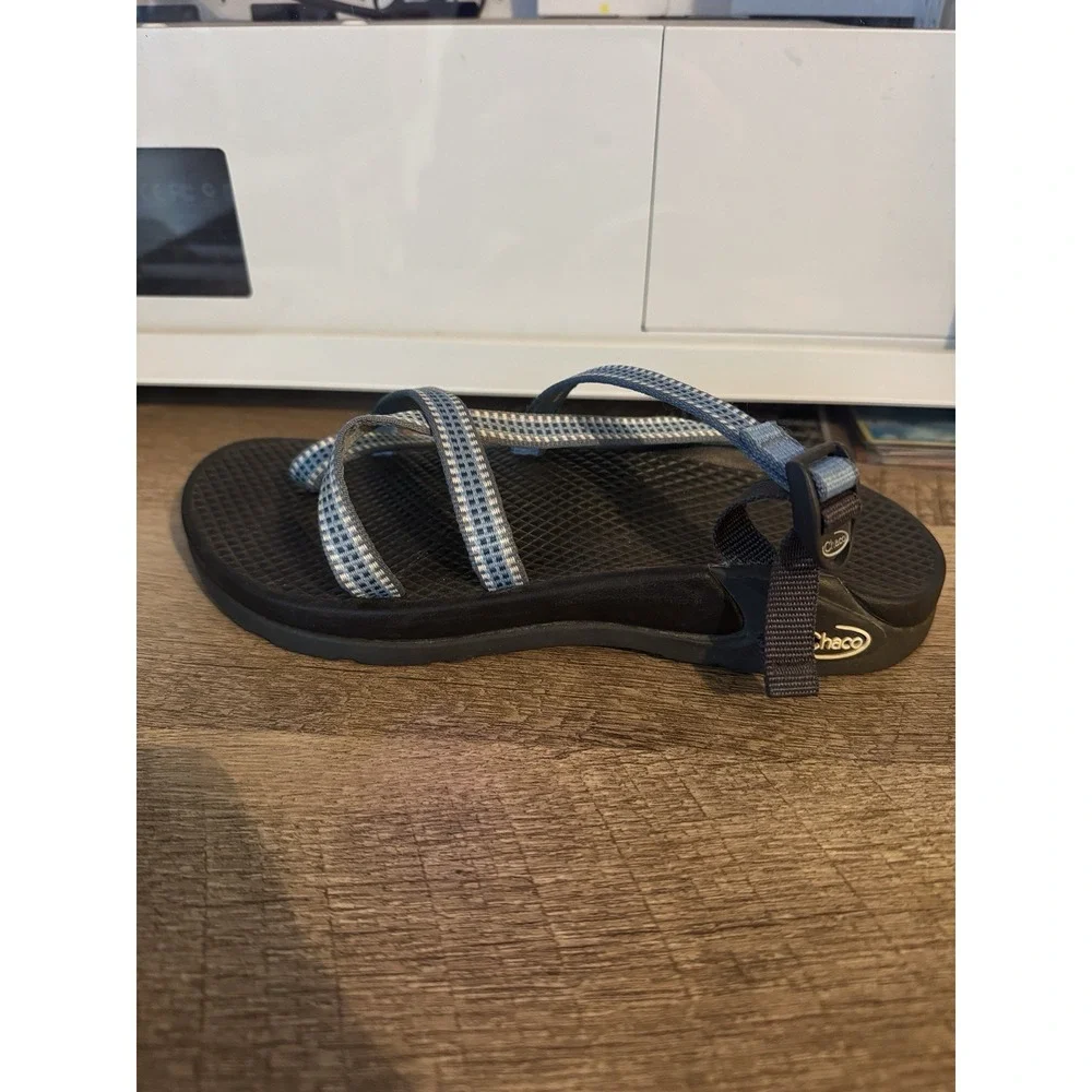 Chaco Z/2 Zong Sandals Blue Strappy Vibram Sole Outdoor Shoes Sz Women's 6 Rare